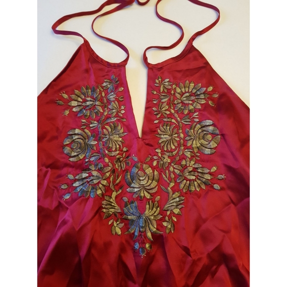 Arden B Luxe Silk Red Cami Top - Picture 2 of 12